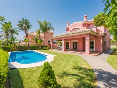 Luxury Frontline Golf Villa, Guadalmina, Marbella-SOLD