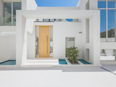 Contemporary Villa,Puerto Banus, Marbella-SOLD