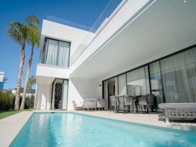 New Beachside Villa adjacent to Puerto Banus, Marbella