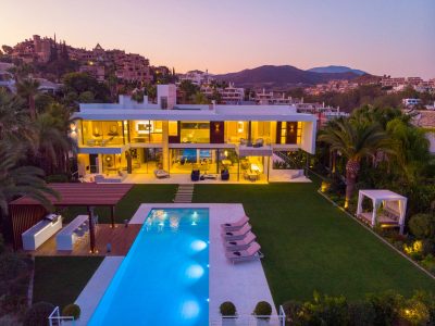 Villa Venere modern sea views villa for holiday rentals in Marbella (32)