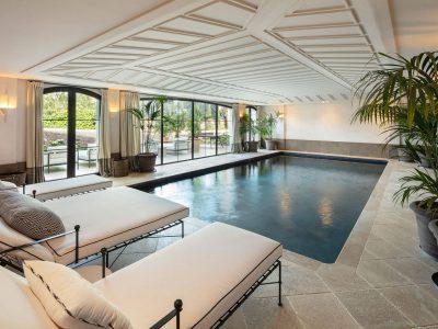 42-indoor-pool-villa-gratitude-golden-mile-marbella