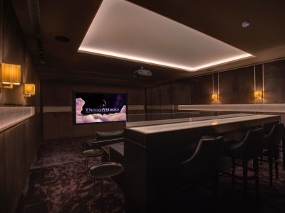 Cinema bar