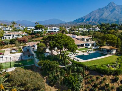 top-view-villa-gratitude-golden-mile-marbella-2