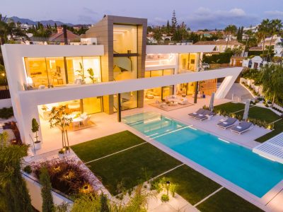 Brand New Contemporary Design Villa for Sale in Marbella East
