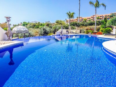 Wirklich spektakuläre Villa zum Verkauf in Los Flamingos, Benahavis, Marbella