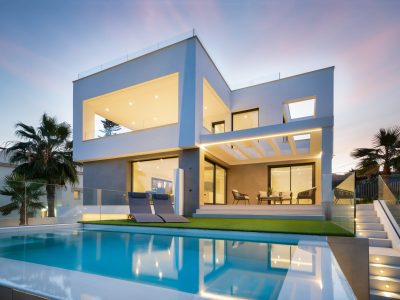 Modern Villa Close to the Beach, Estepona, Marbella-Sold