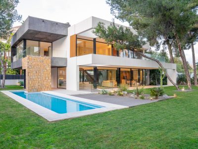 Neue herausragende moderne Villa in Rocio de Nagueles, Golden Mile, Marbella
