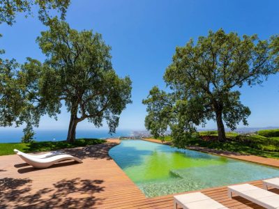 Luxuriöse schlüsselfertige Villa zum Verkauf in Marbella Ost, Marbella