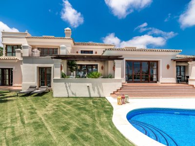 Beautiful Elevated Villa for Sale in Nueva Andalucia, Marbella