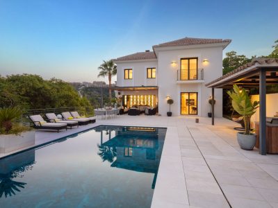 Spectacular Villa for Sale with Panoramic Views in Benahavis, Marbella