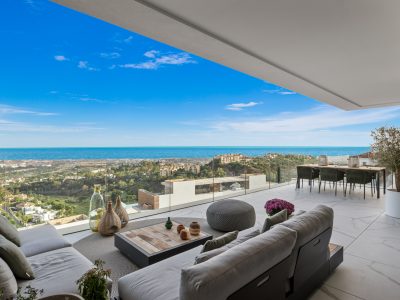 Modern Style Apartment for Sale in the Exclusive Residence in Benahavis, Marbella