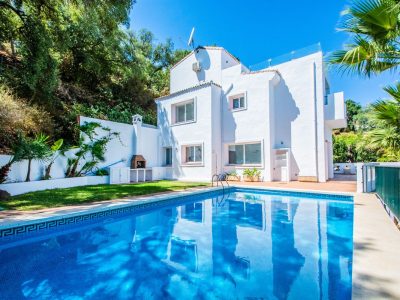 Modern Style Villa for Sale in Marbella East