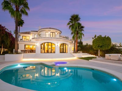 Stunning Design Villa for Sale in Nueva Andalucia, Marbella