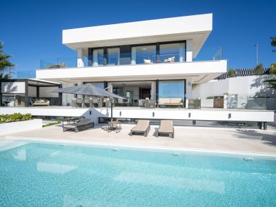 Superb Modern Villa for Sale in Nueva Andalucia, Marbella