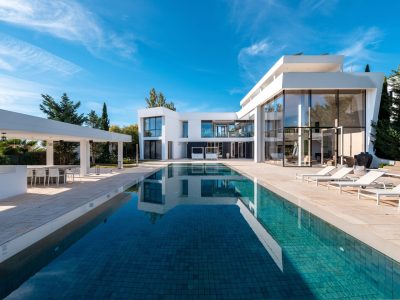 Moderne villa te koop in Los Flamingos, Benahavis, Marbella