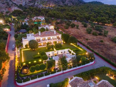Luxusvilla zum Verkauf mit Meerblick in der Golden Mile, Marbella
