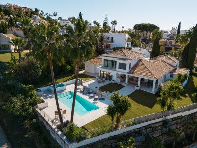 Modern Villa for Sale in Nueva Andalucia, Marbella