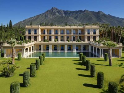 Palatial Style Mansion, Golden Mile, Marbella – SOLD