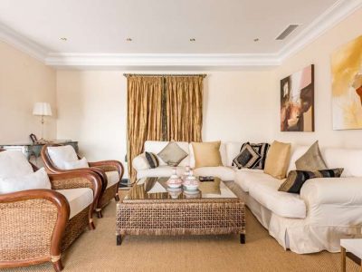 Impressive double apartment by the marina of Puerto Banús! 02