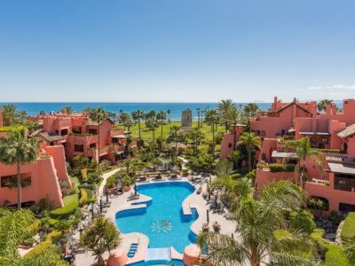 Frontline Luxury Penthouse in Torre Bermeja, Estepona East